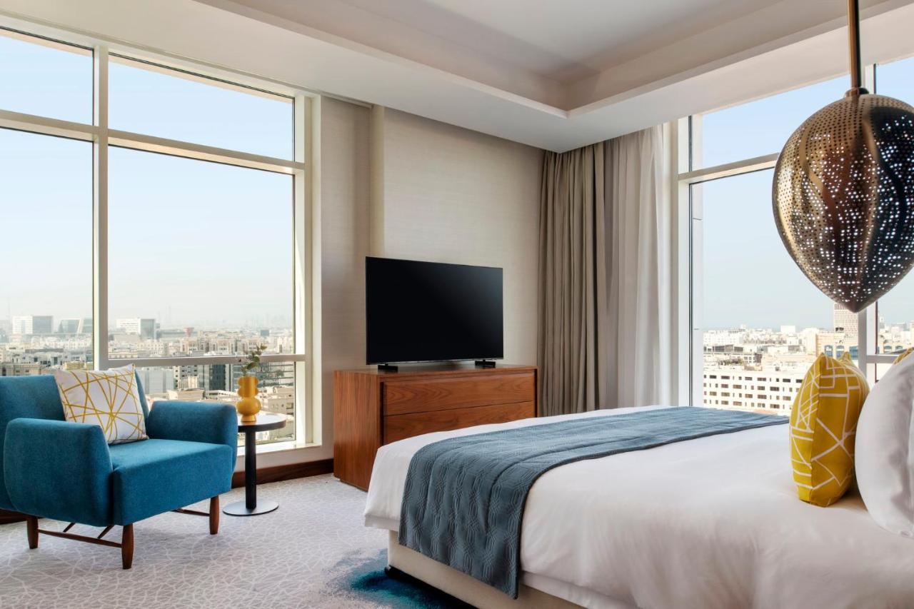 Abesq Doha Hotel And Residences, An Ihg Hotel Exterior photo A bedroom at the hotel